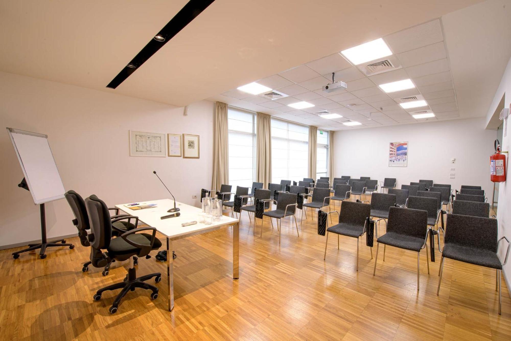 Schio Hotel 4*